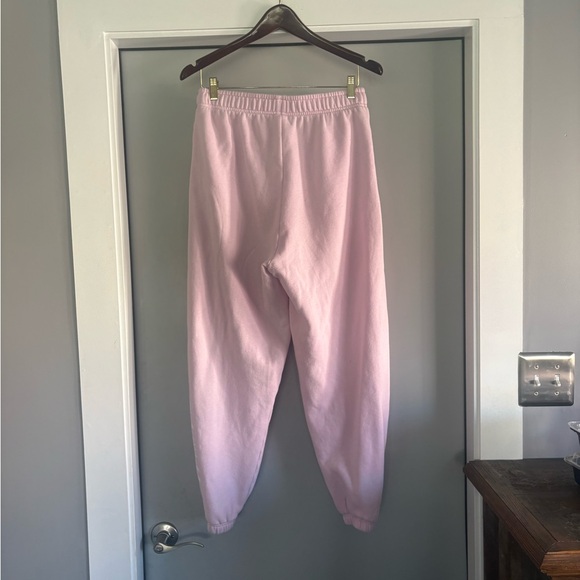 VS pink joggers - Picture 4 of 8